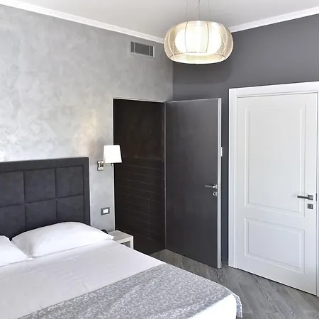 Sylva Suites Гостьовий будинок