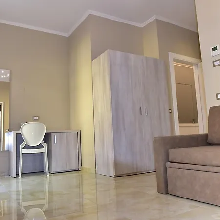 Гостьовий будинок Sylva Suites Санремо