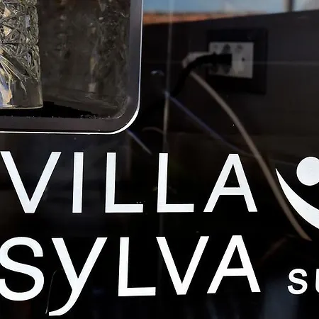 Sylva Suites