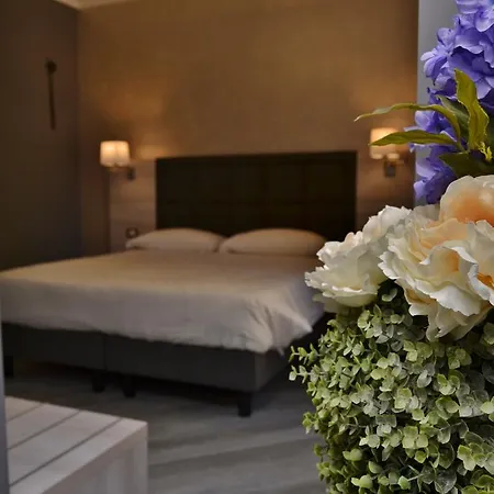 Гостьовий будинок Sylva Suites 3*